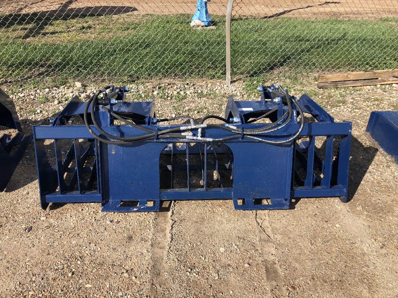 (New) Type GP Grapple Size 75 75" Skid Steer Rock & Brush Grapple