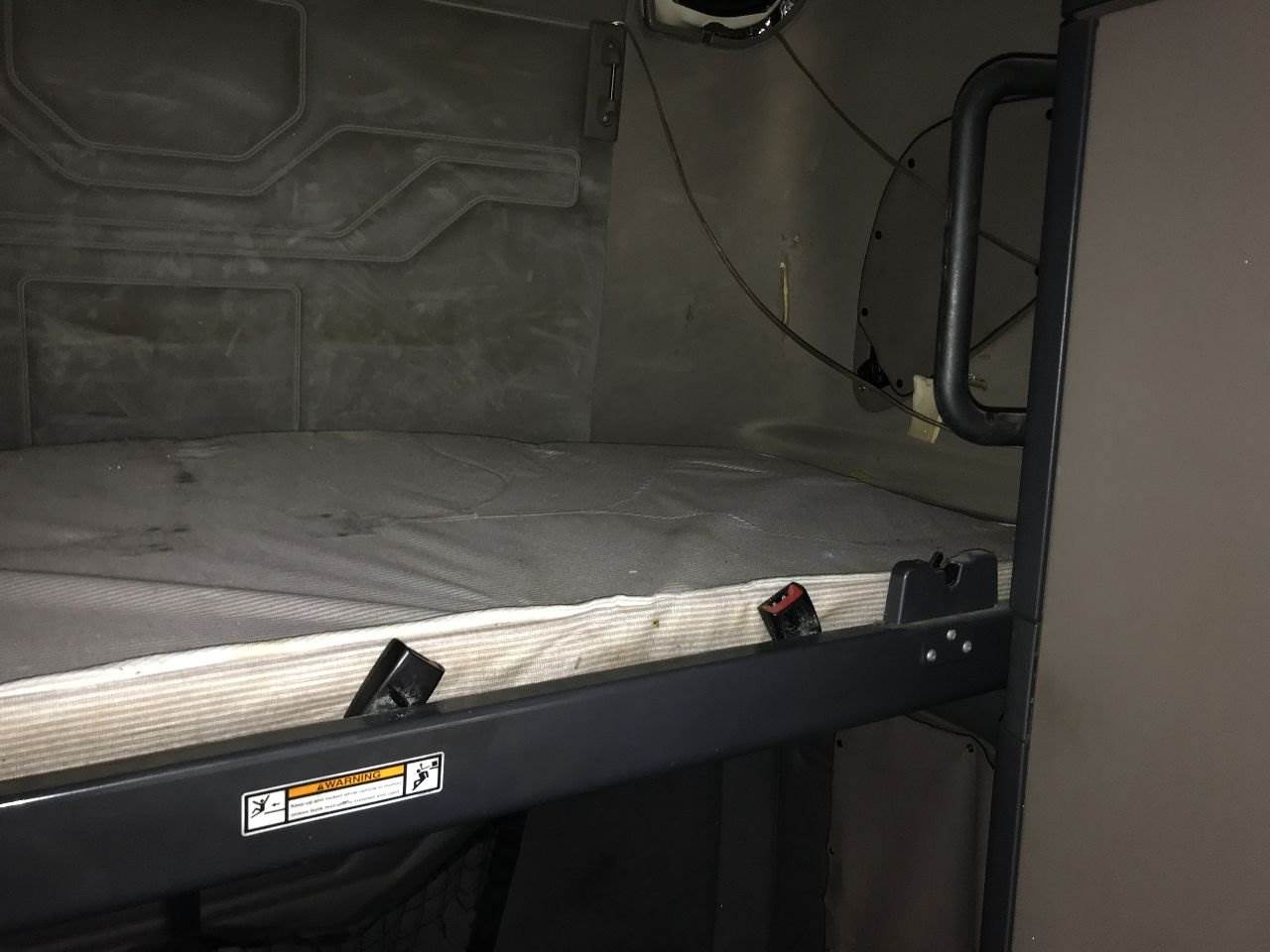 2012 Freightliner Cascadia Sleeper Bunk For Sale Council Bluffs, IA