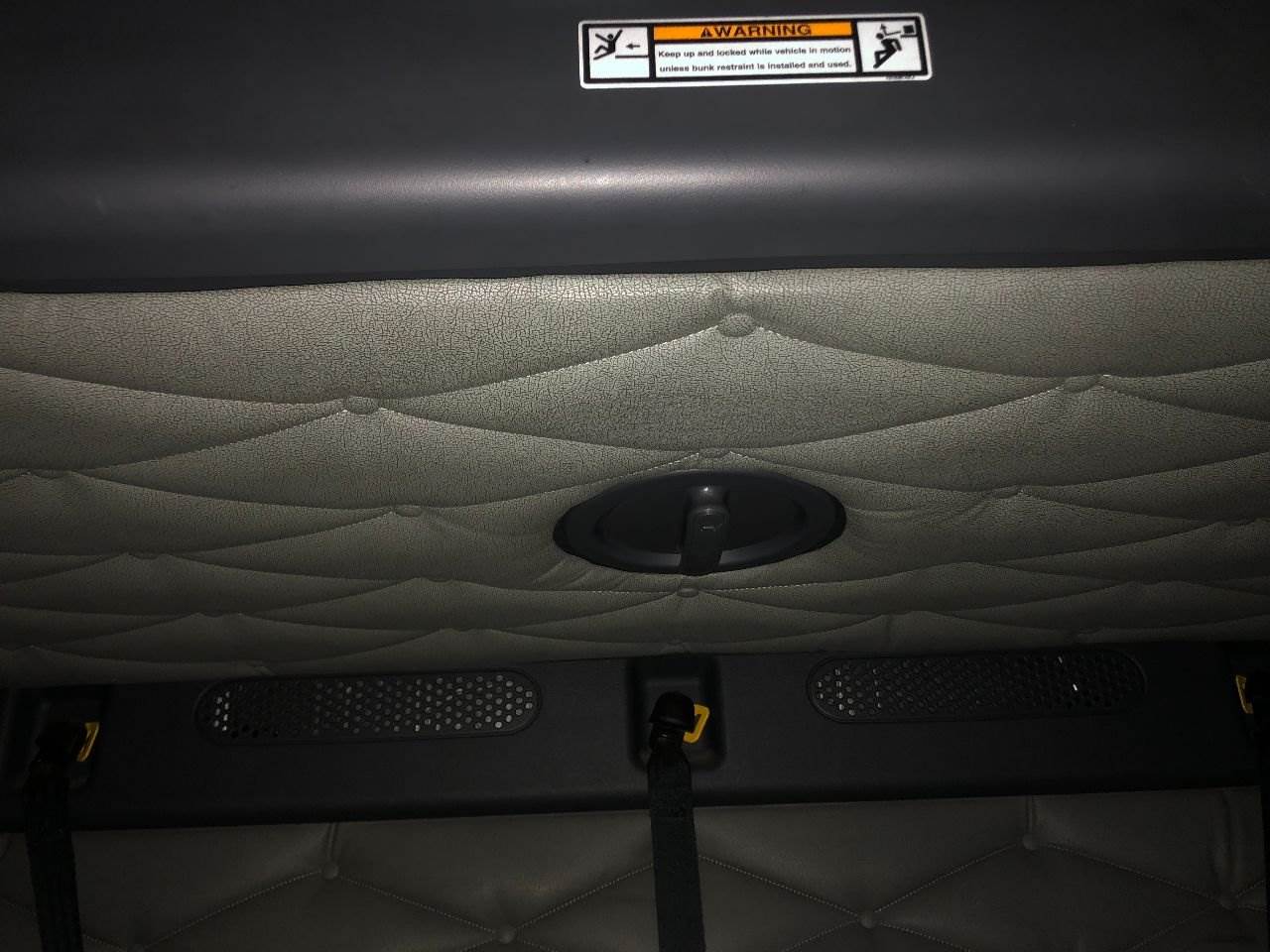 2016 Freightliner Cascadia Sleeper Bunk For Sale | Winimac, IN ...