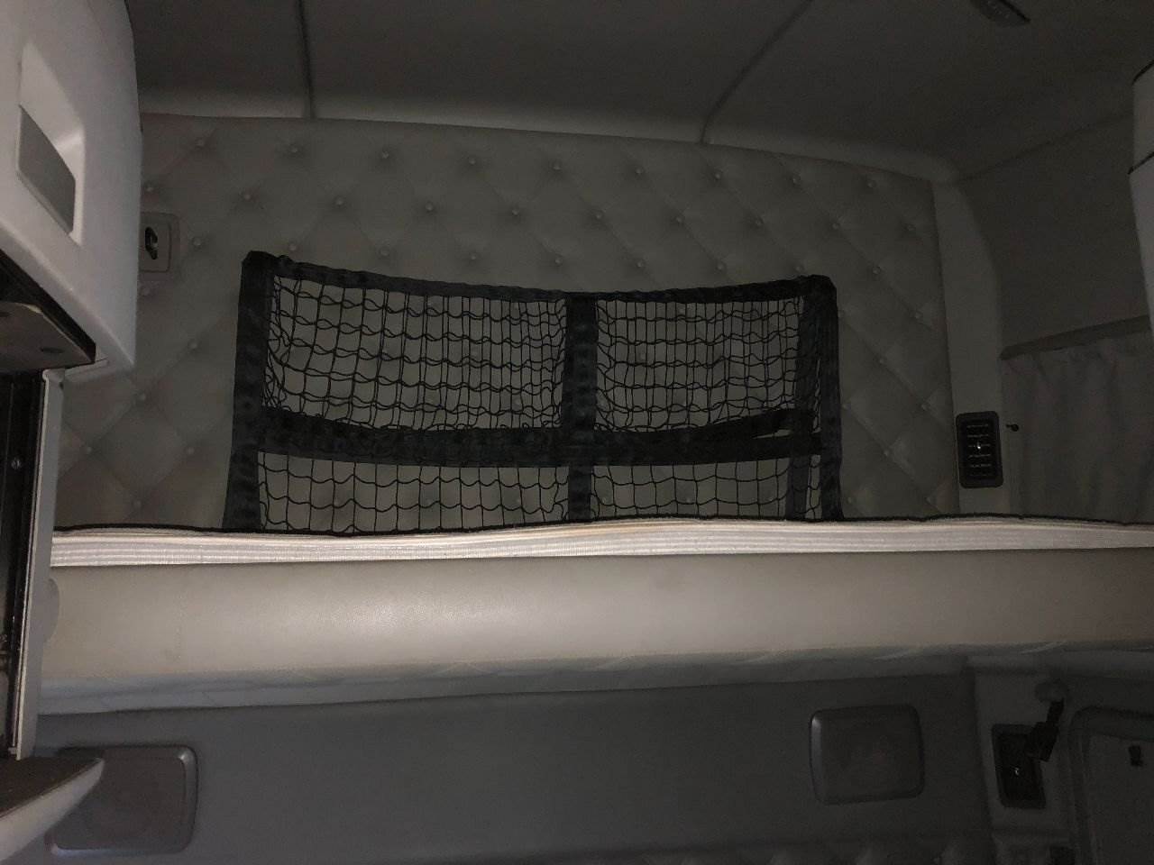 2014 Kenworth T680 Sleeper Bunk For Sale Winimac, IN 25221158