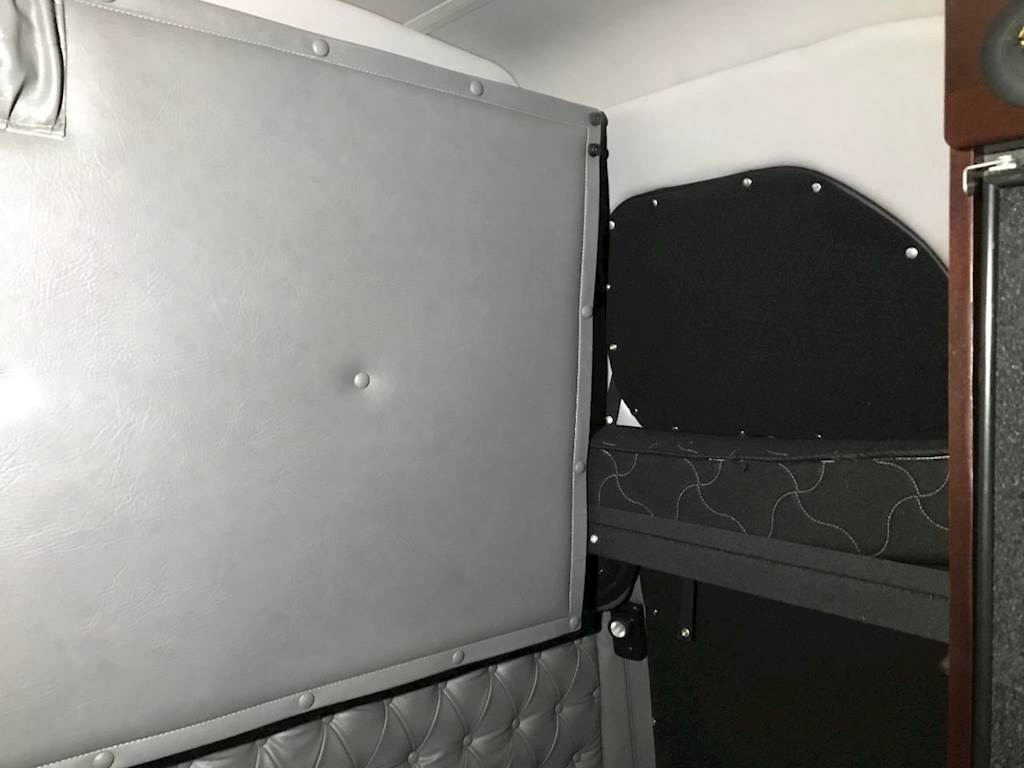 2017 Western Star 5700 Sleeper Bunk for a Western Star Trucks 5700 For