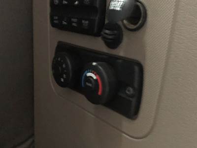 Freightliner Cascadia Sleeper Controls