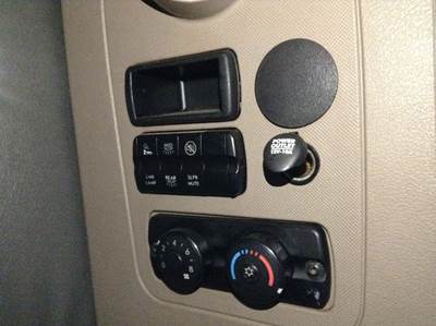 Freightliner Cascadia Sleeper Controls