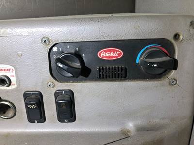 Peterbilt 387 Sleeper Controls