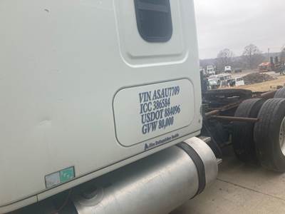 Freightliner Cascadia Sleeper Door
