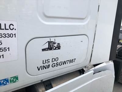 Freightliner Cascadia Sleeper Door