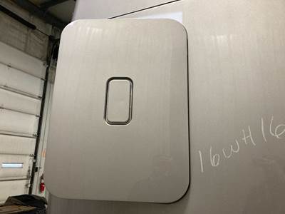 Freightliner Cascadia Sleeper Door