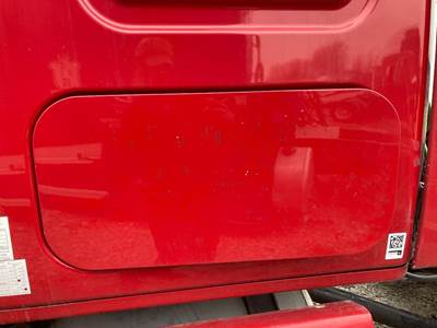 Freightliner Cascadia Sleeper Door