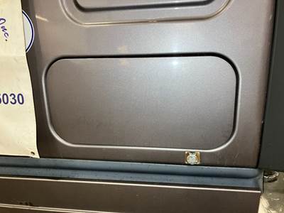 Freightliner Cascadia Sleeper Door