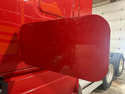 Freightliner Cascadia Sleeper Door