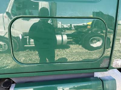 Freightliner Cascadia Sleeper Door