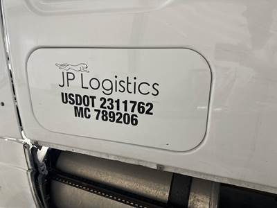 Freightliner Cascadia Sleeper Door