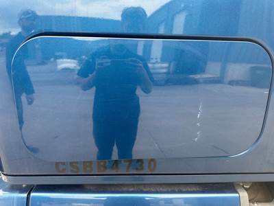 Freightliner Cascadia Sleeper Door