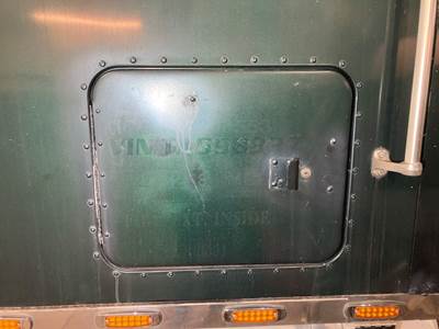 Freightliner Classic XL Sleeper Door