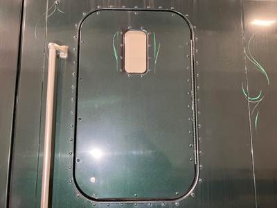 Freightliner Classic XL Sleeper Door