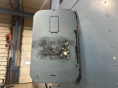 Freightliner Classic XL Sleeper Door