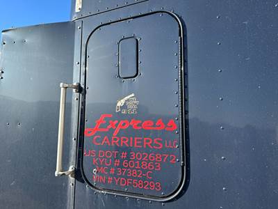 Freightliner Classic XL Sleeper Door