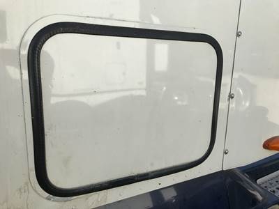 Freightliner Columbia 120 Sleeper Door