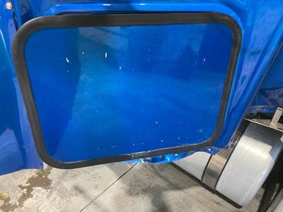 Freightliner Coronado 122 SD Sleeper Door for a Freightliner 122SD