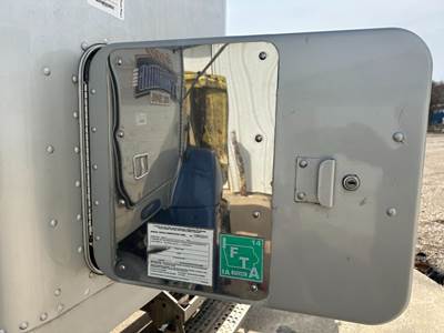 Freightliner FLD112 Sleeper Door