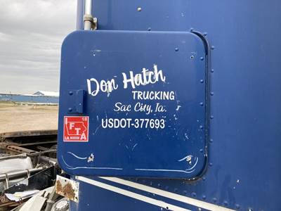 Freightliner FLT Sleeper Door
