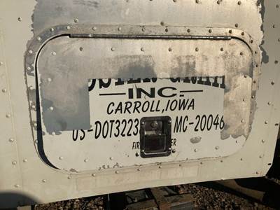 International 9200 Sleeper Door