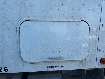 International 9400 Sleeper Door
