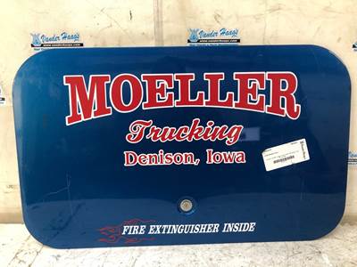 International LT Sleeper Door