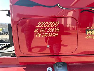 International LT Sleeper Door