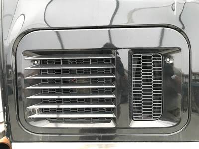 International LoneStar Sleeper Door