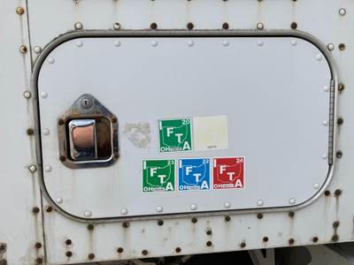 Kenworth T600 Sleeper Door