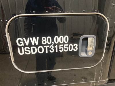 Kenworth T680 Sleeper Door