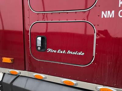 Kenworth T680 Sleeper Door