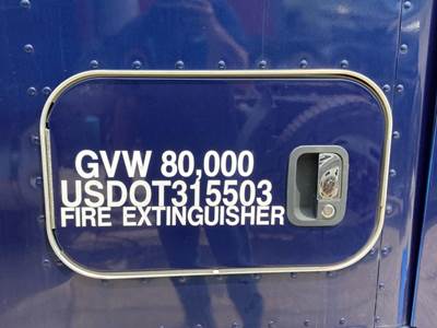 Kenworth T680 Sleeper Door