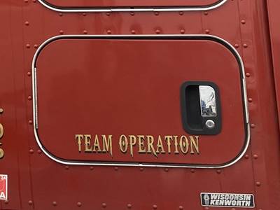 Kenworth T680 Sleeper Door