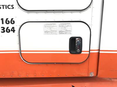 Kenworth T680 Sleeper Door