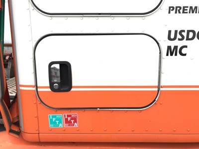 Kenworth T680 Sleeper Door