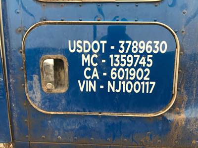 Kenworth T680 Sleeper Door