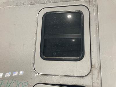 Kenworth T680 Sleeper Door