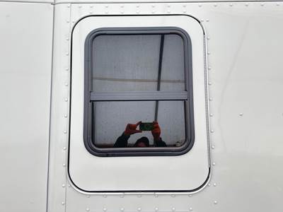 Kenworth T680 Sleeper Door