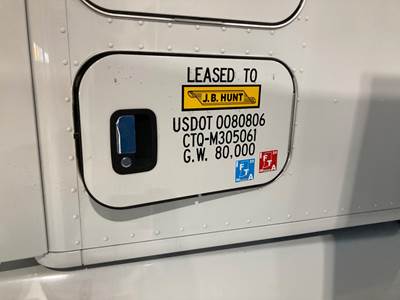 Kenworth T680 Sleeper Door