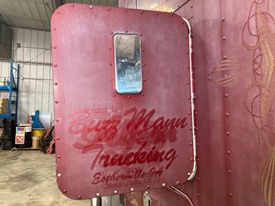 Kenworth W900B Sleeper Door