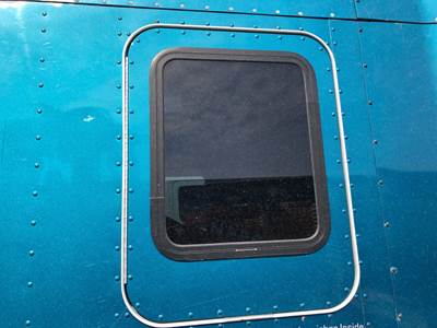 Kenworth W900L Sleeper Door