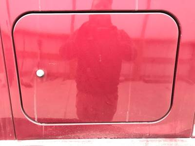 Mack AN (ANTHEM) Sleeper Door