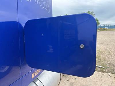 Mack CXU Sleeper Door