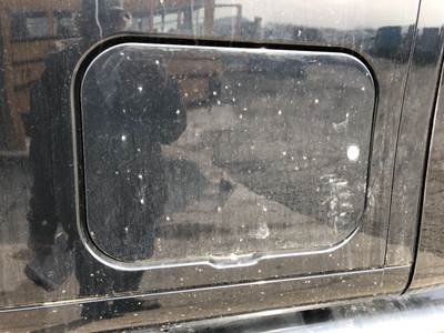 Peterbilt 387 Sleeper Door