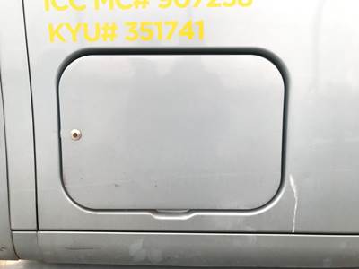 Peterbilt 387 Sleeper Door