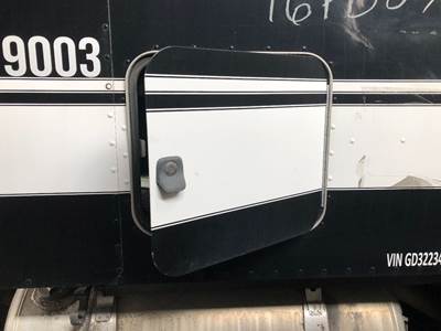 Peterbilt 579 Sleeper Door