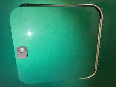 Peterbilt 579 Sleeper Door