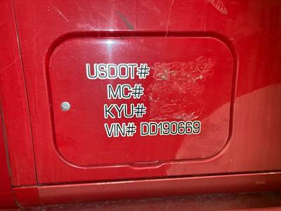 Peterbilt 587 Sleeper Door